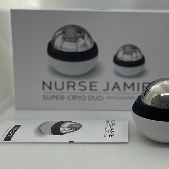Nurse Jamie Super-Cryo Massaging Orb Duo (For Face and Body) Use Warm or Cool - Picture 4 of 8